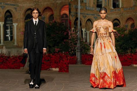 dior cruise show seville|dior's immersive cruise 2023.